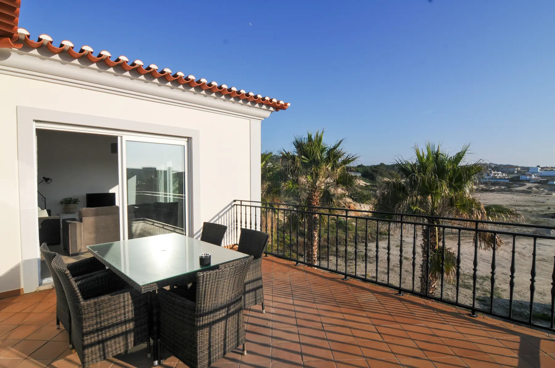 Terrasse de l’appartement face à l’océan